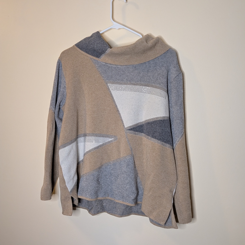 (A) Faber Colorblock Women's merinowool Sweater Size Medium